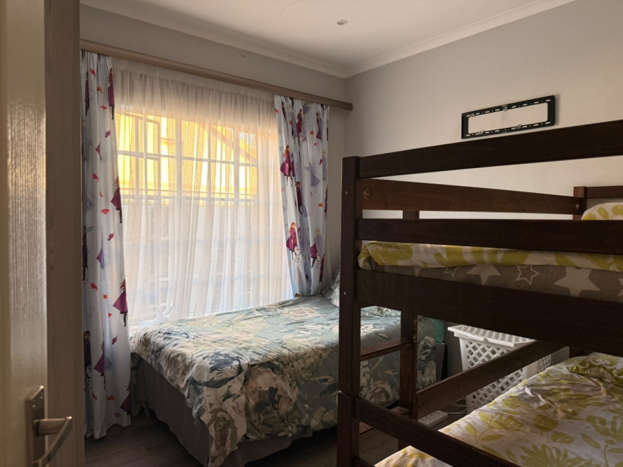 3 Bedroom Property for Sale in Waterkloof East North West